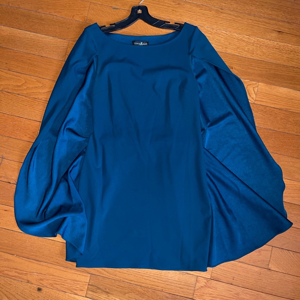 Guess by marciano cape dress